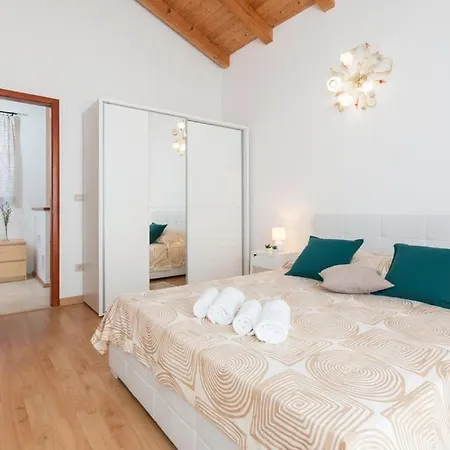 Istriana House Villa